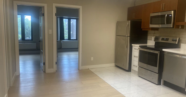 3A-1022 Bloor Street W, Toronto, ON, M6H 1M2 - 4