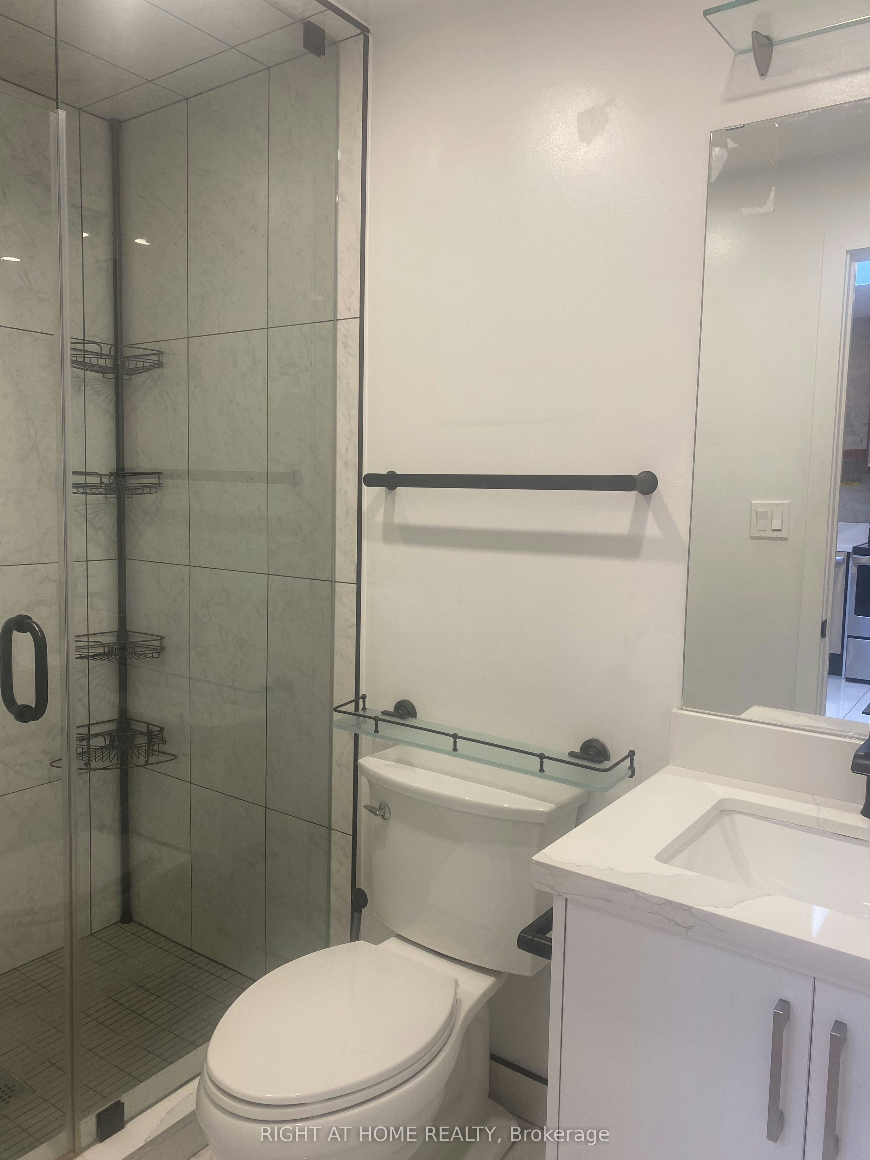 3A-1022 Bloor Street W, Toronto, ON, M6H 1M2 - 6