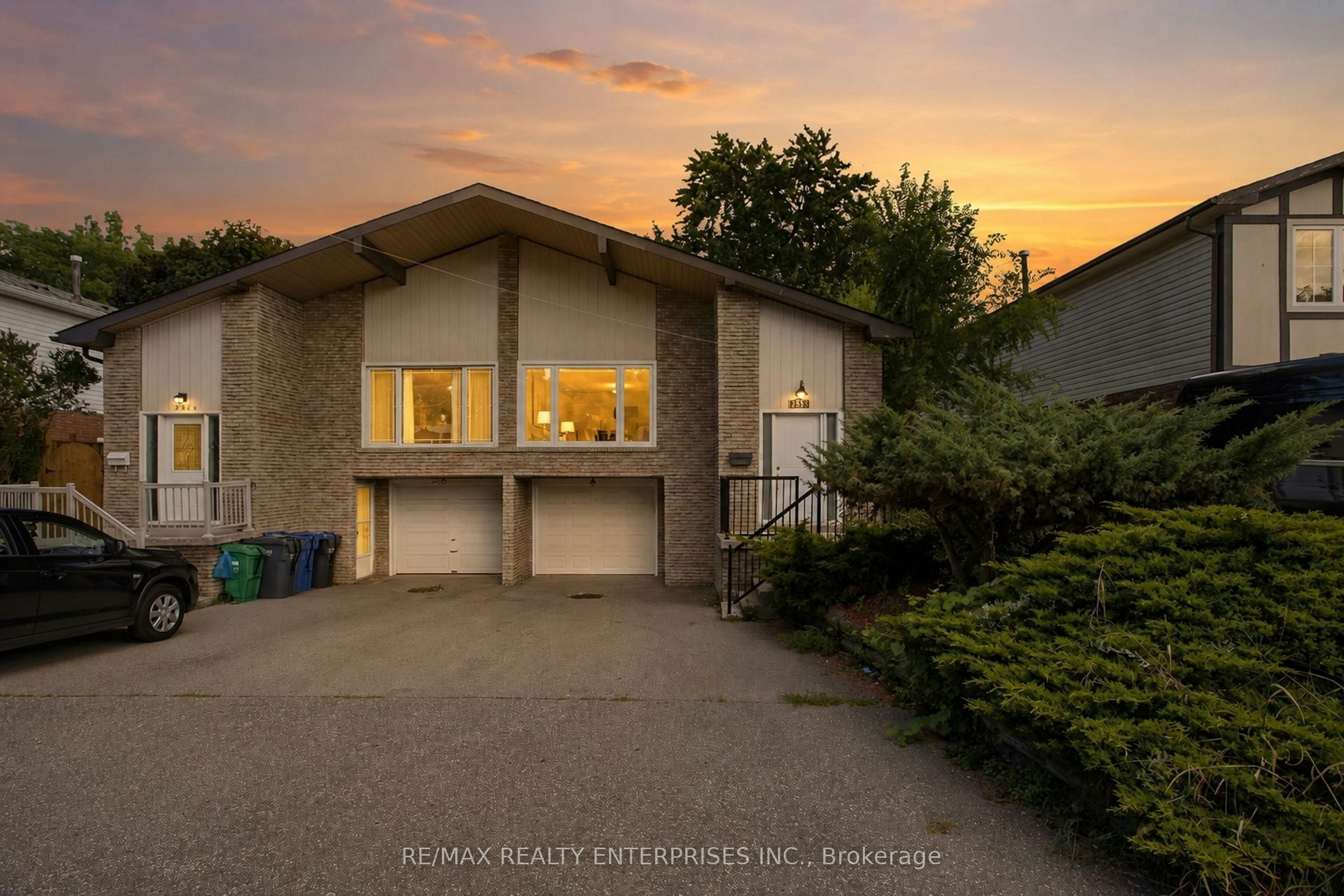 2956 Windjammer Road, Mississauga, ON, L5L 1S7