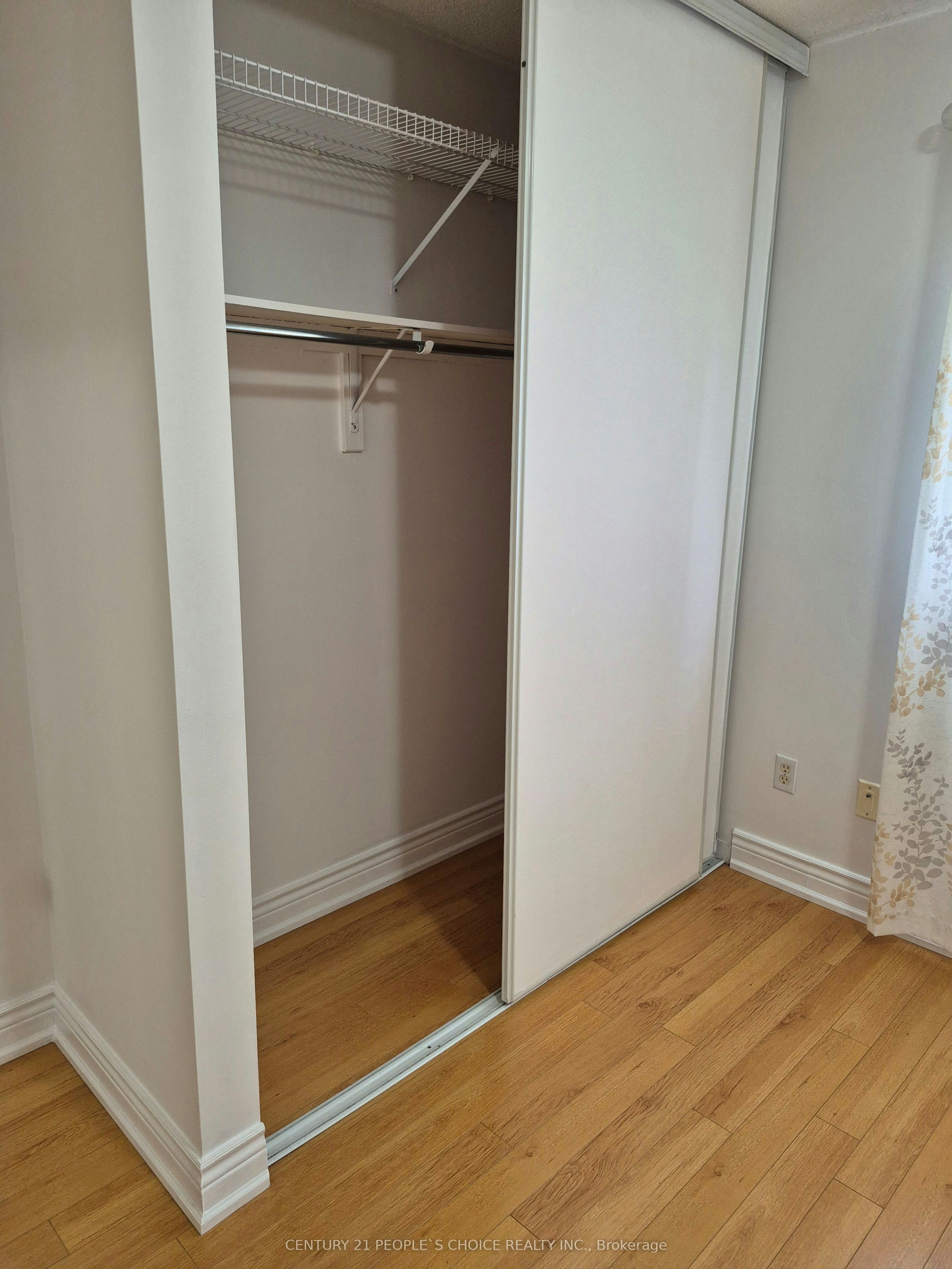 111-1050 Bristol Road W, Mississauga, ON, L5V 2E8 - 12