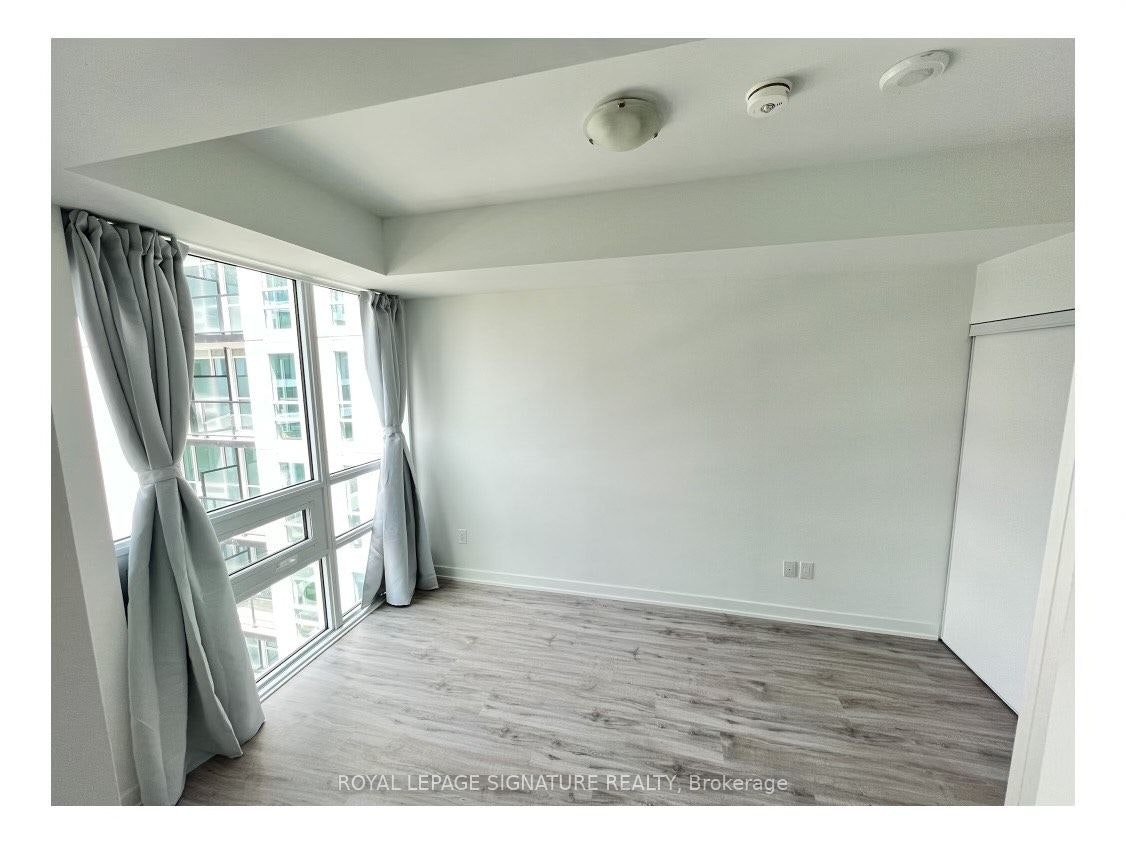 619-3005 Pine Glen Road, Oakville, ON, L6M 5P6 - 5