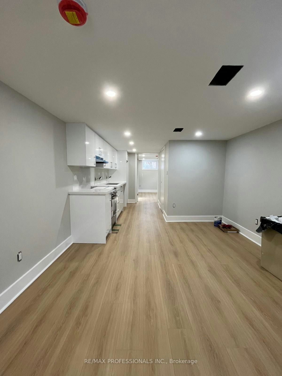 B-41 Tavistock Road, Toronto, ON, M3M 2N5 - 2