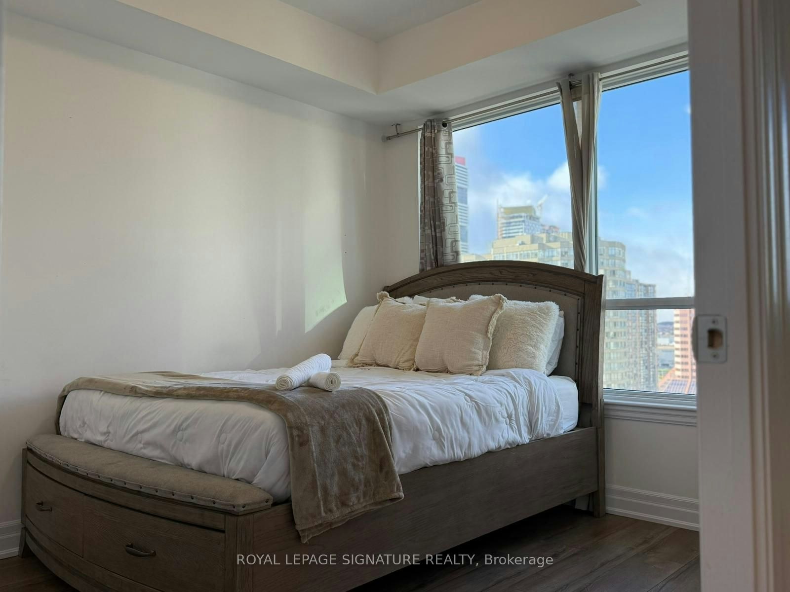 1701-36 Elm Drive W, Mississauga, ON, L5B 0N3 - 17