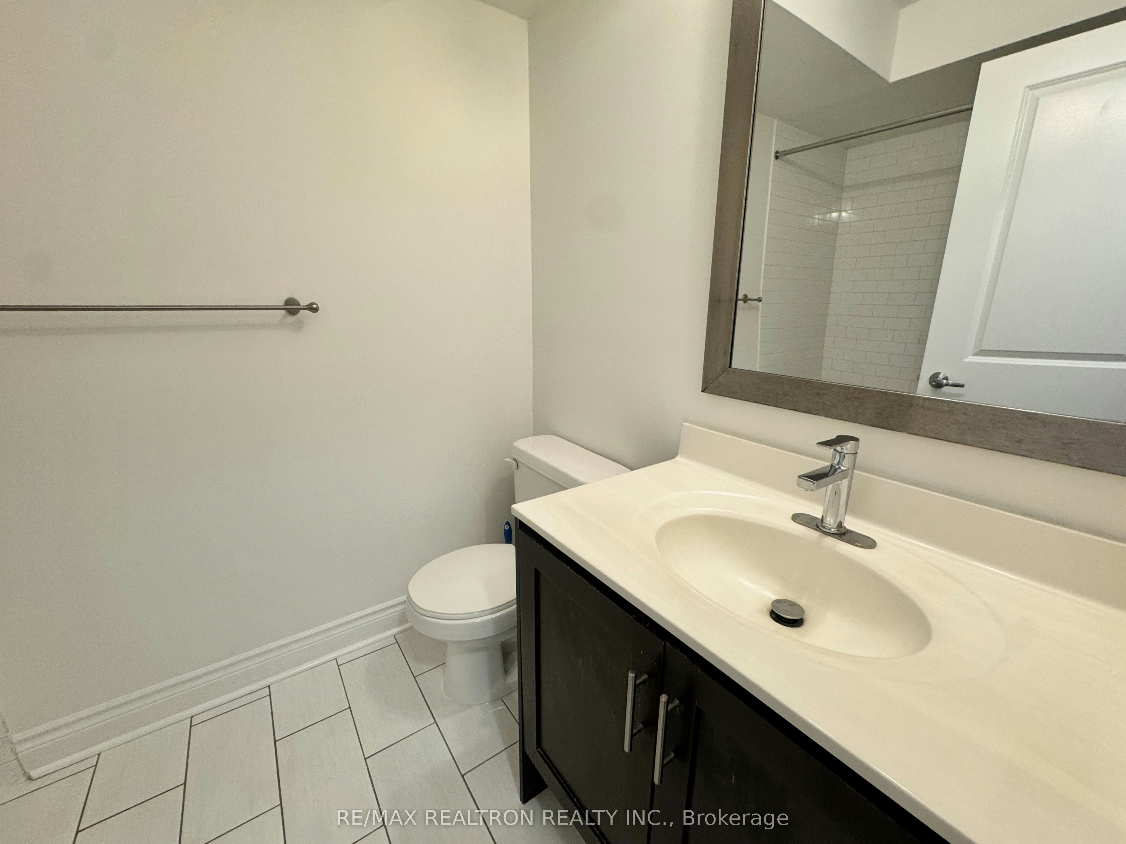 54 Cormier Heights, Toronto, ON, M8Z 0B5 - 13