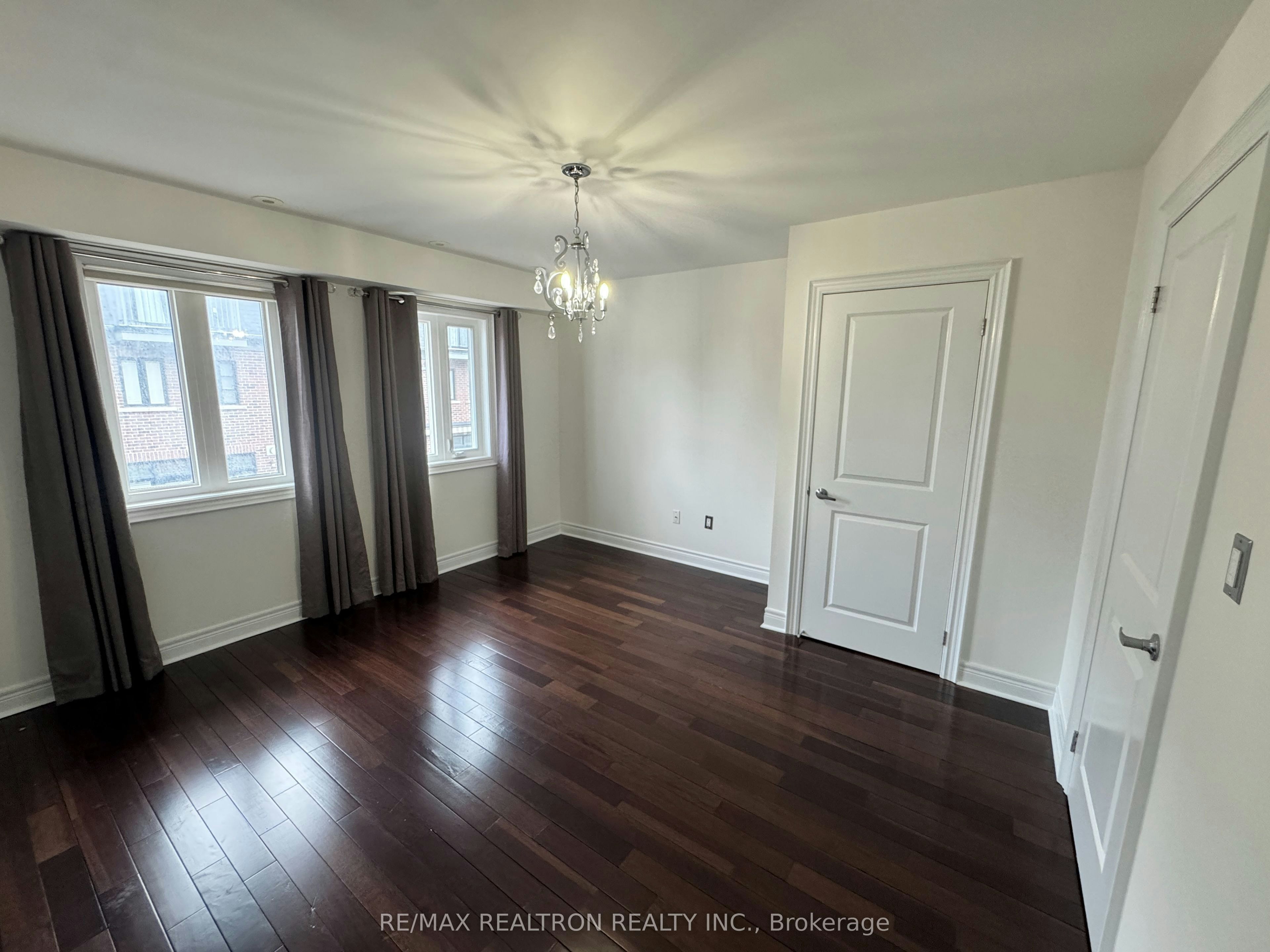 54 Cormier Heights, Toronto, ON, M8Z 0B5 - 11
