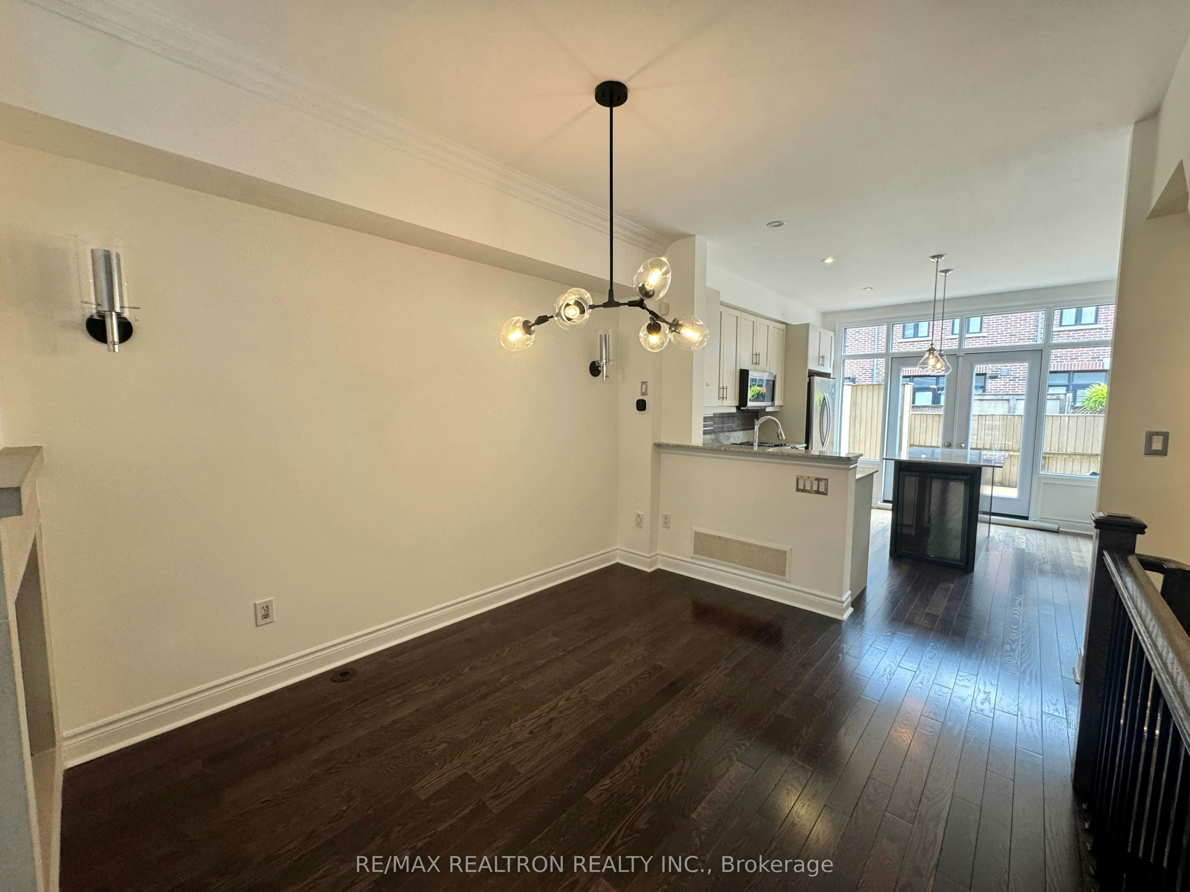 54 Cormier Heights, Toronto, ON, M8Z 0B5 - 7
