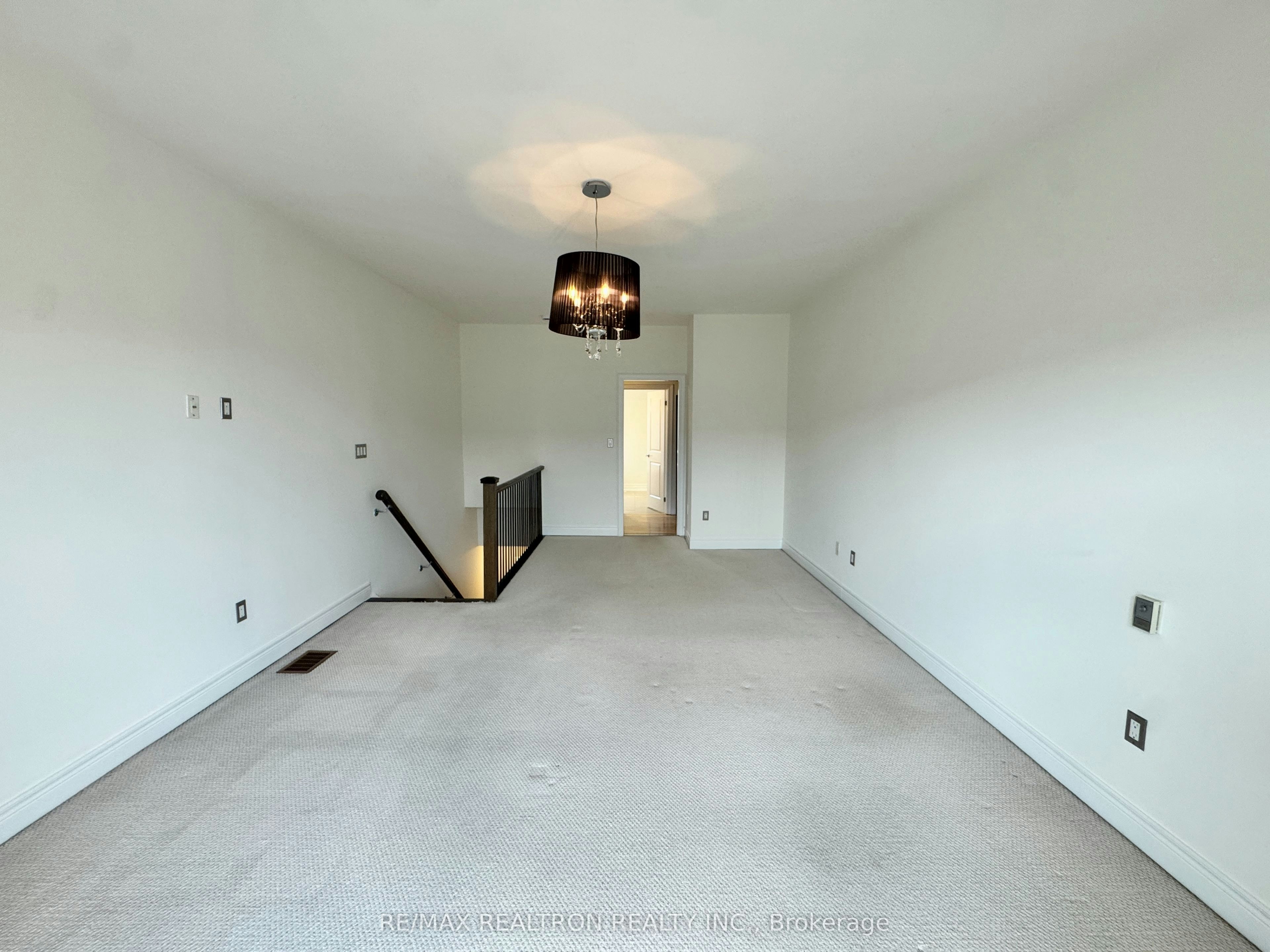 54 Cormier Heights, Toronto, ON, M8Z 0B5 - 21