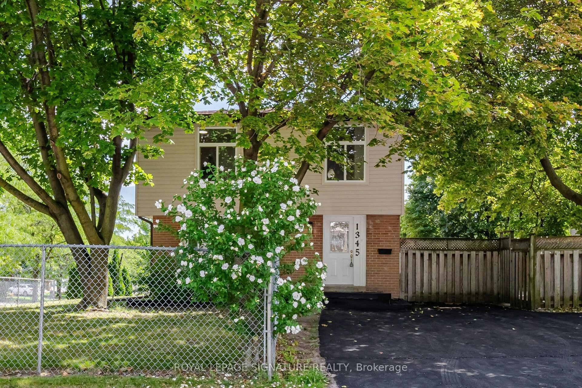 1345 Playford Road, Mississauga, ON, L5J 3V9