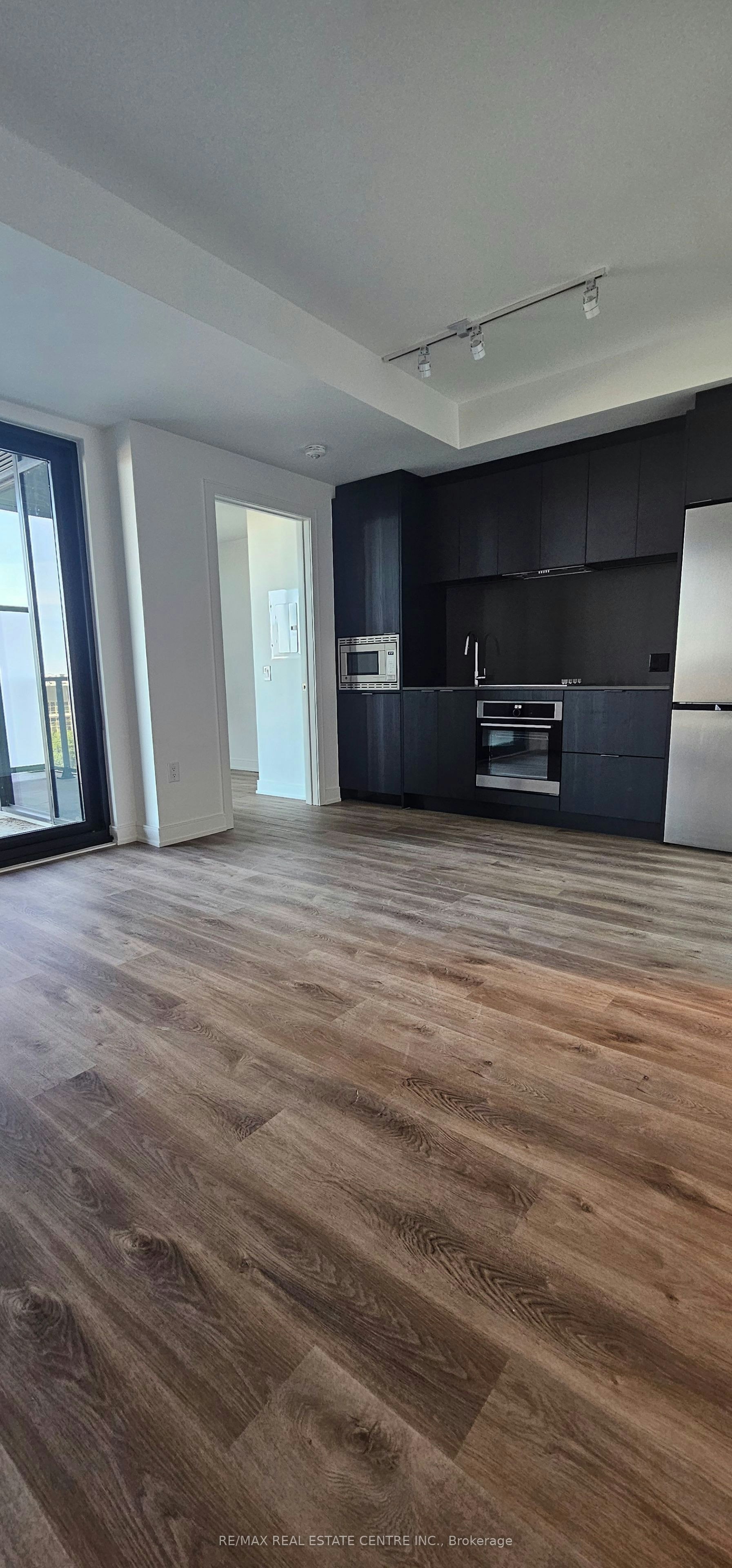 727-3009 Novar Road, Mississauga, ON, L5B 0P9 - 11