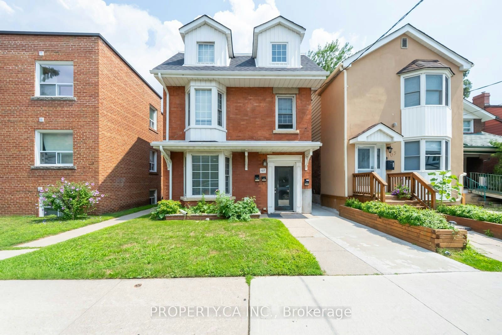 1-107 Runnymede Road, Toronto, ON, M6S 2Y4 - 7