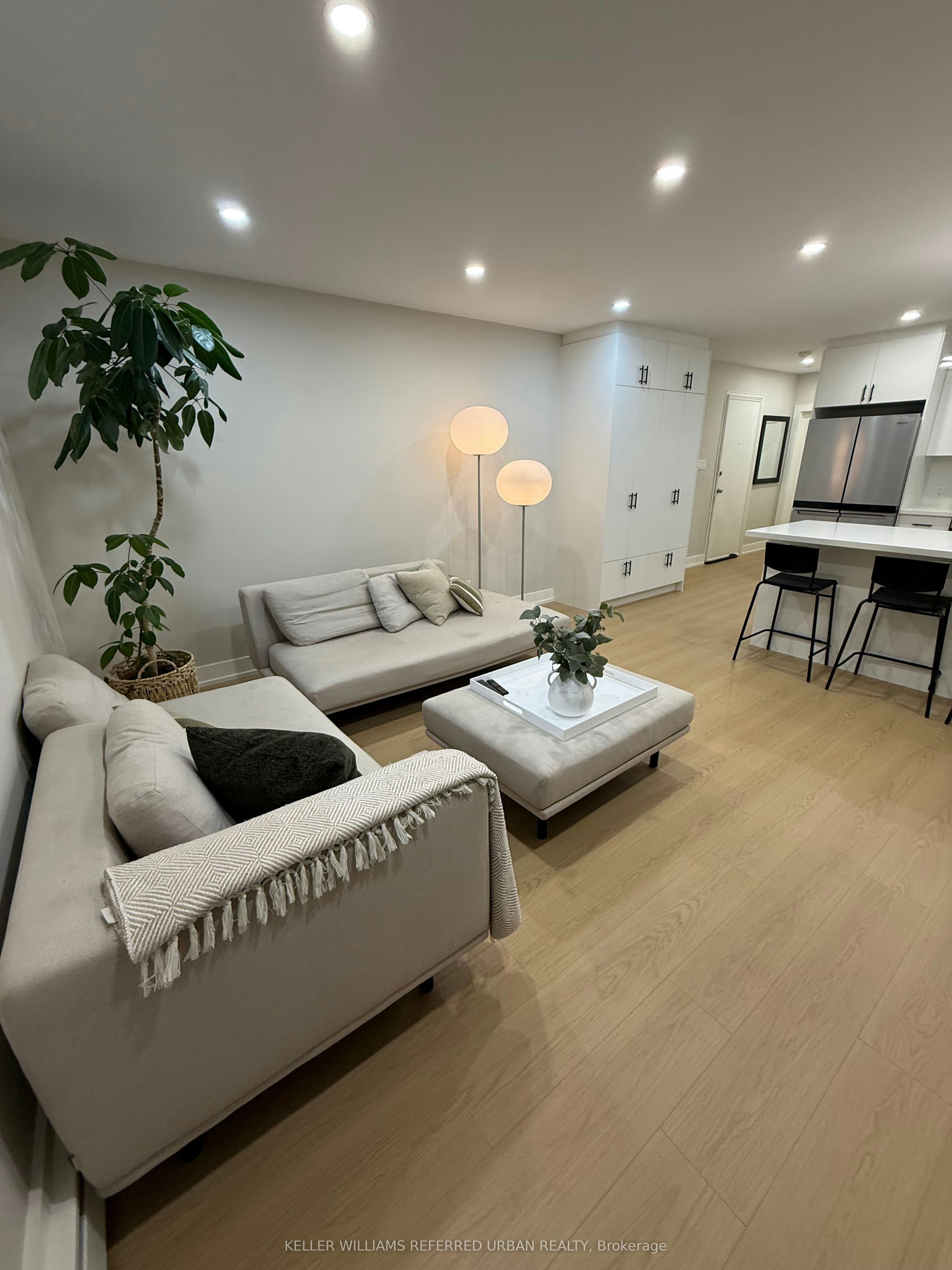 6-27 Cannon Road, Toronto, ON, M8Y 1R8 - 7