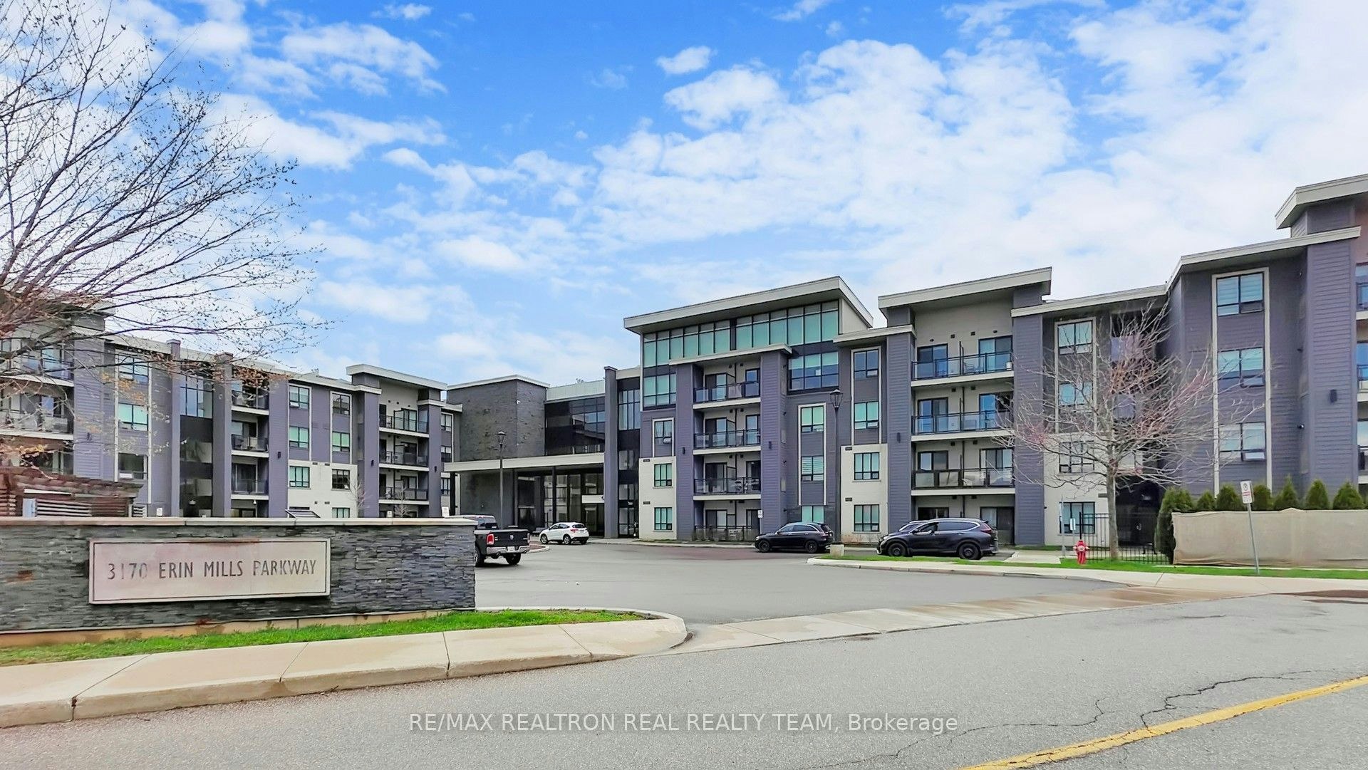 332-3170 Erin Mills Parkway, Mississauga, ON, L5L 0B6
