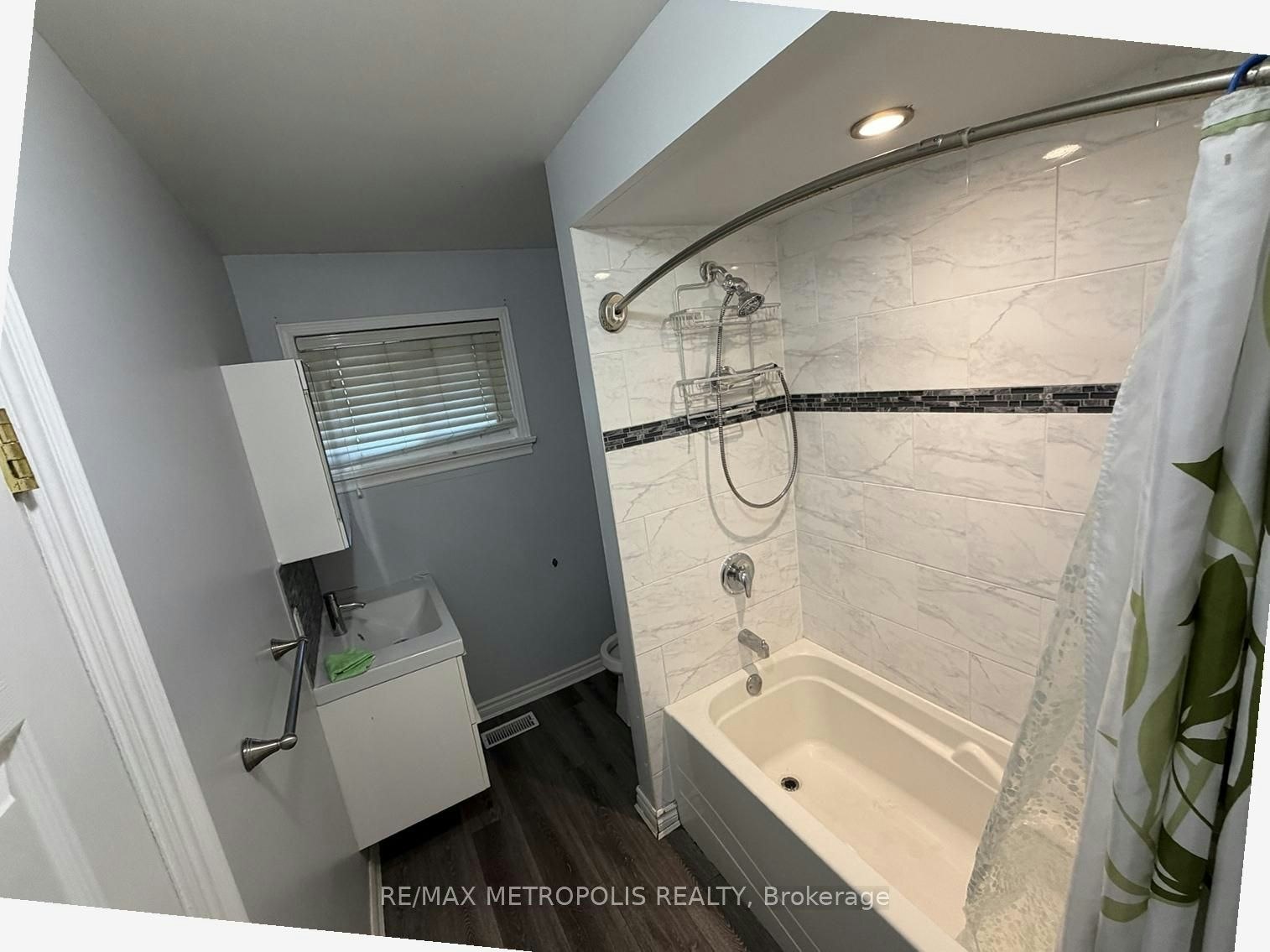 Upper-37 Carlyle Crescent, Brampton, ON, L6W 2Y9 - 26