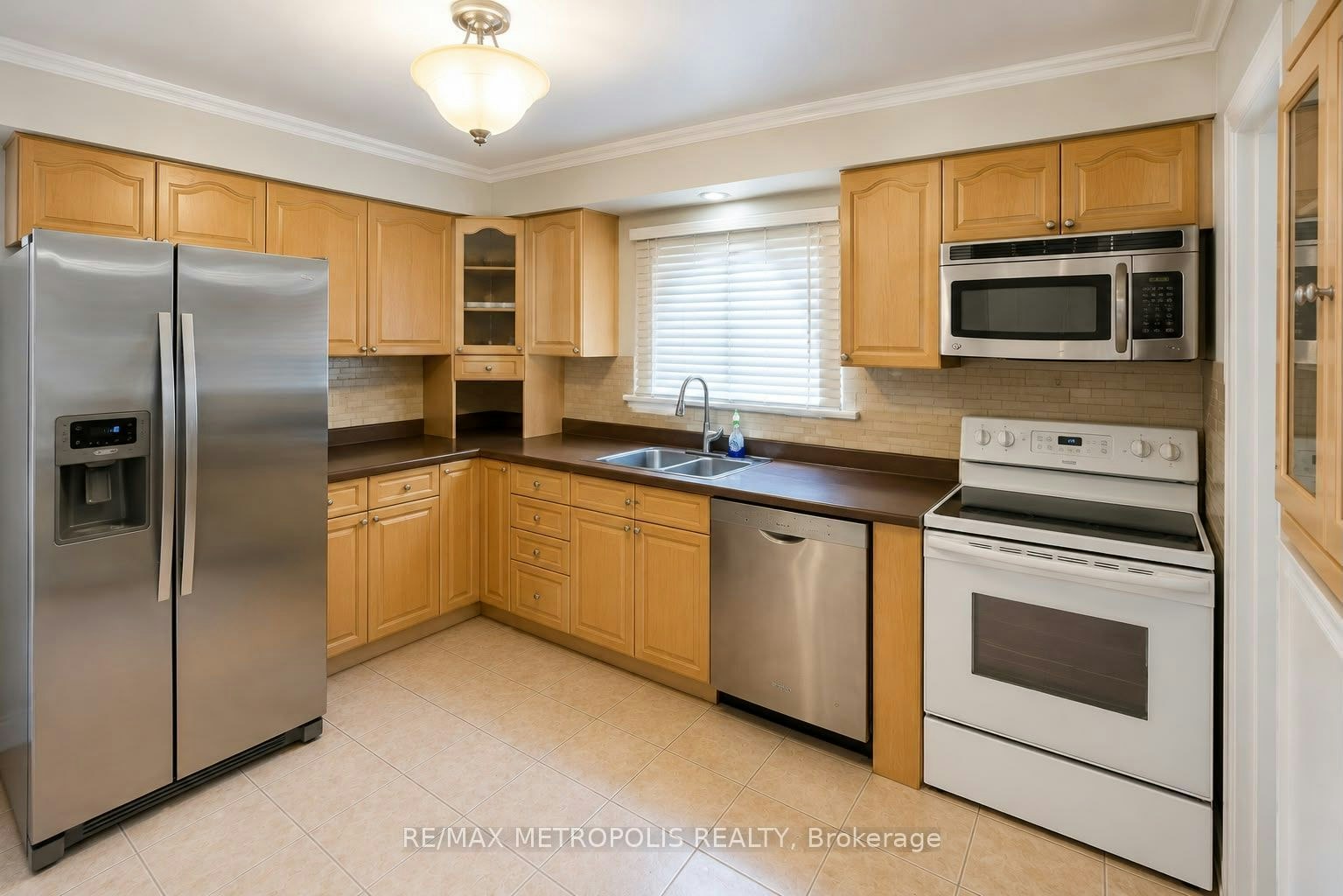 Upper-37 Carlyle Crescent, Brampton, ON, L6W 2Y9 - 28