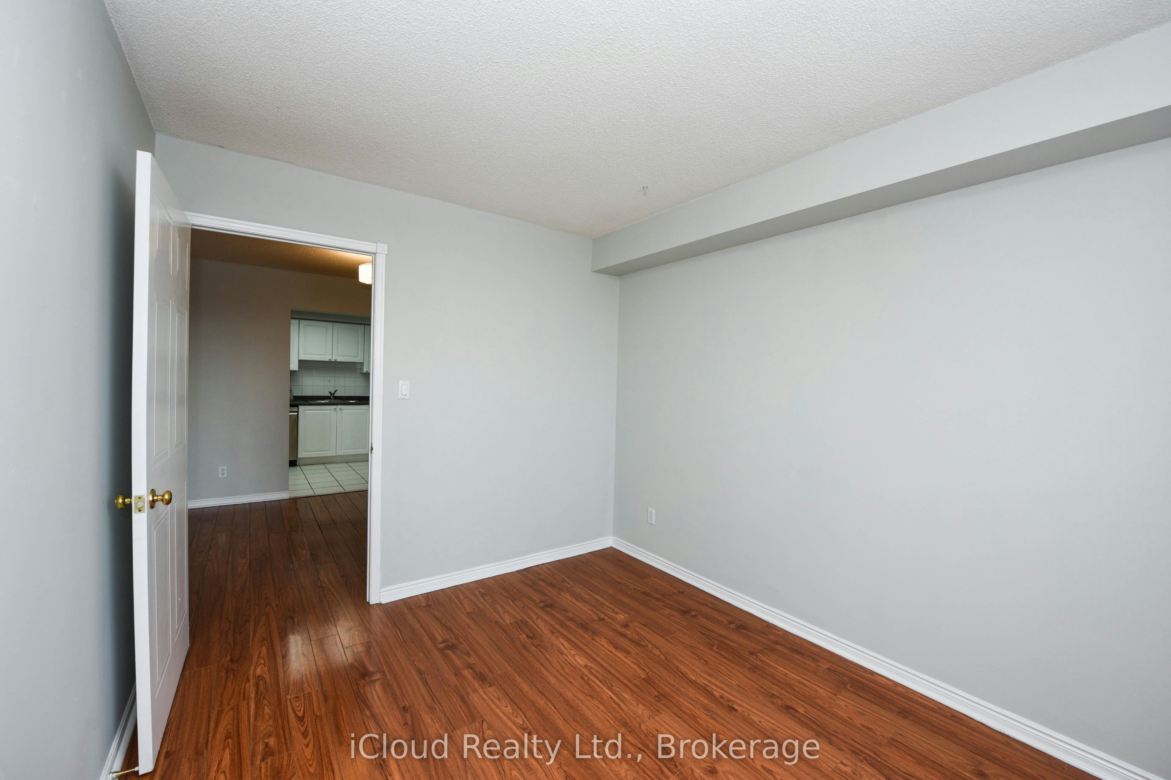 1512-135 Hillcrest Avenue, Mississauga, ON, L5B 4B1 - 14