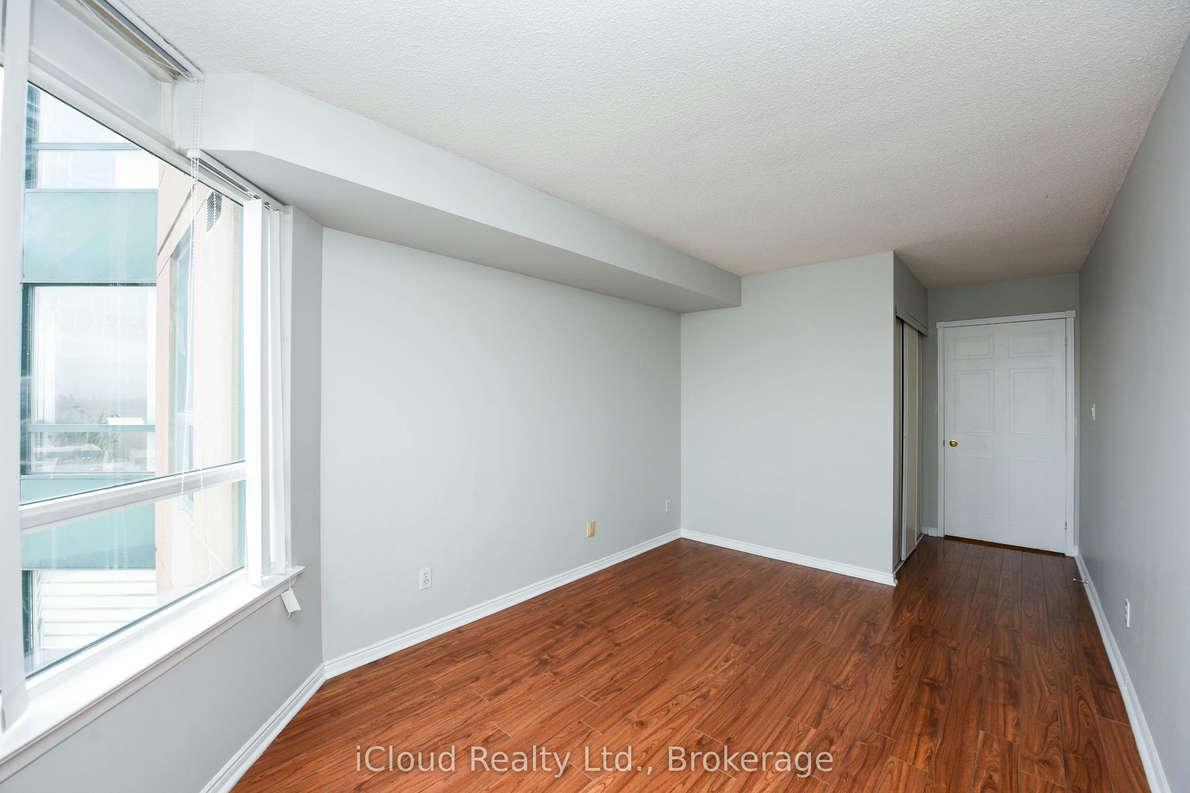 1512-135 Hillcrest Avenue, Mississauga, ON, L5B 4B1 - 18