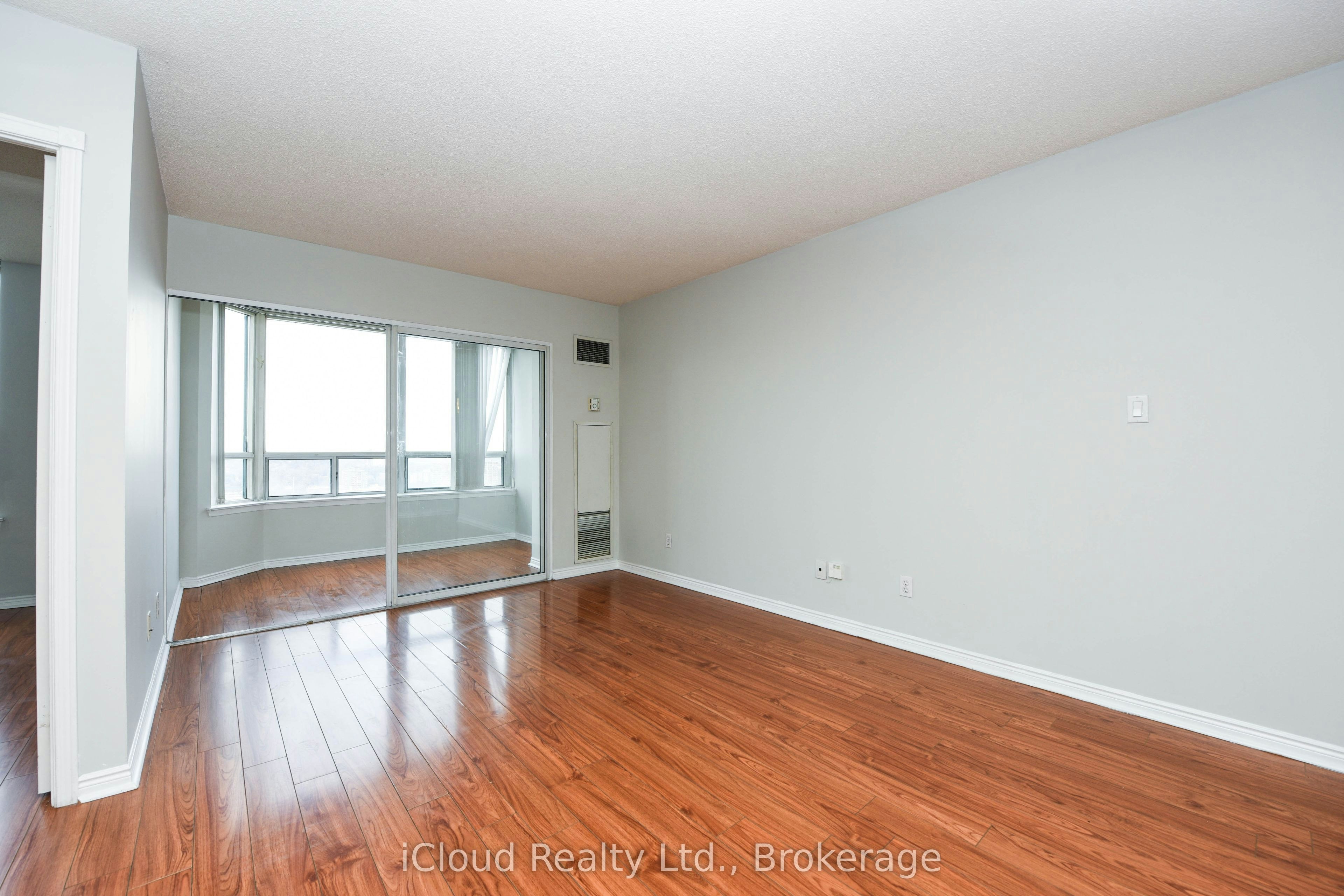 1512-135 Hillcrest Avenue, Mississauga, ON, L5B 4B1 - 7