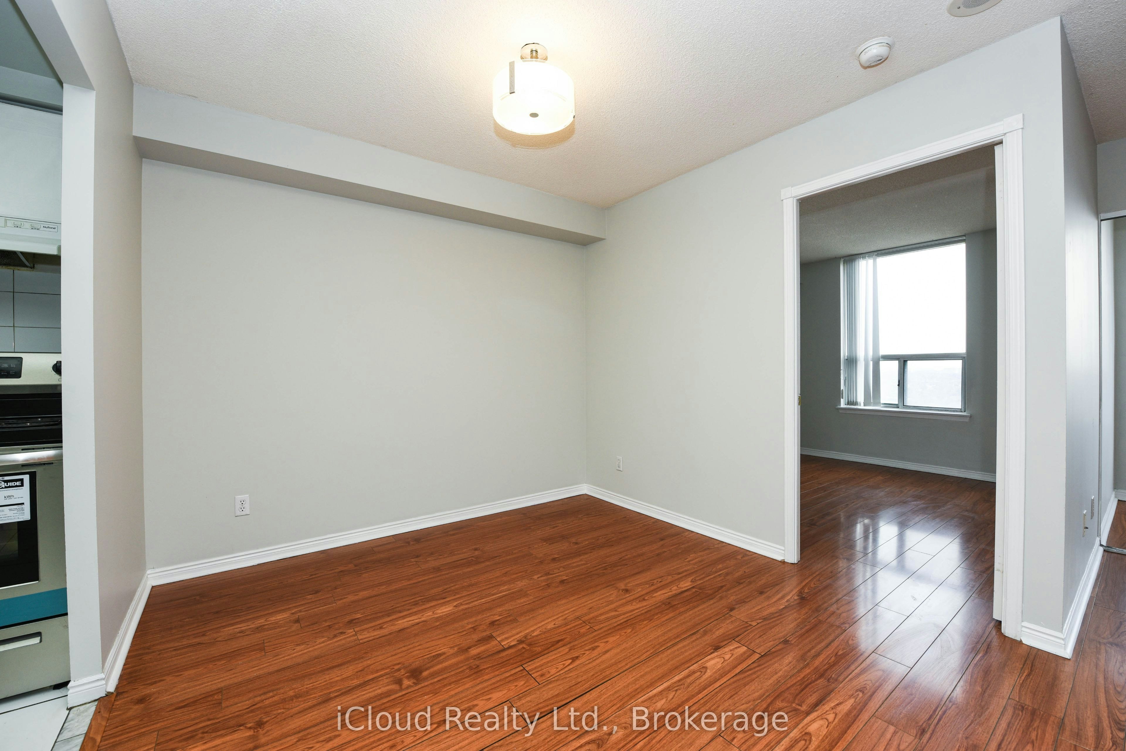 1512-135 Hillcrest Avenue, Mississauga, ON, L5B 4B1 - 5