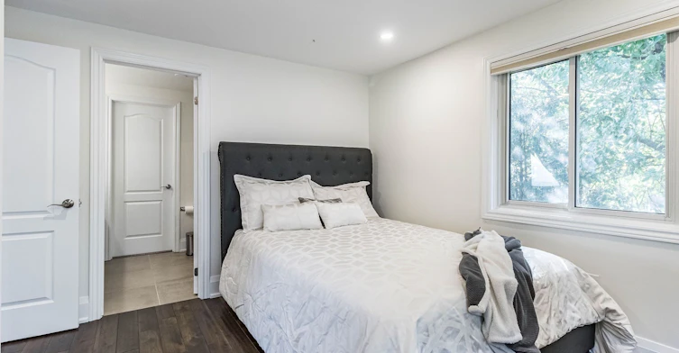 2463 Rebecca Street, Oakville, ON, L6L 2B1 - 32