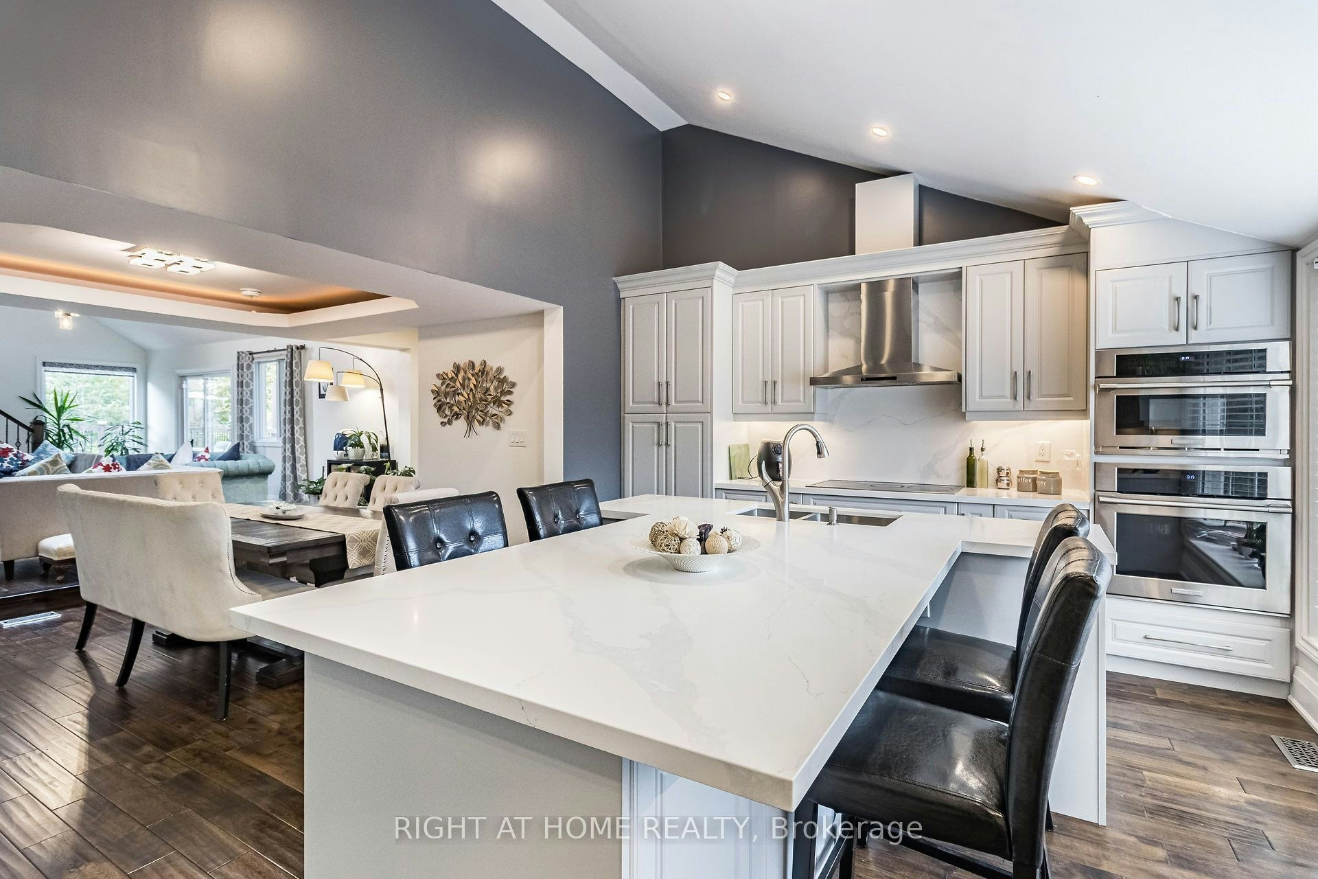 2463 Rebecca Street, Oakville, ON, L6L 2B1 - 9