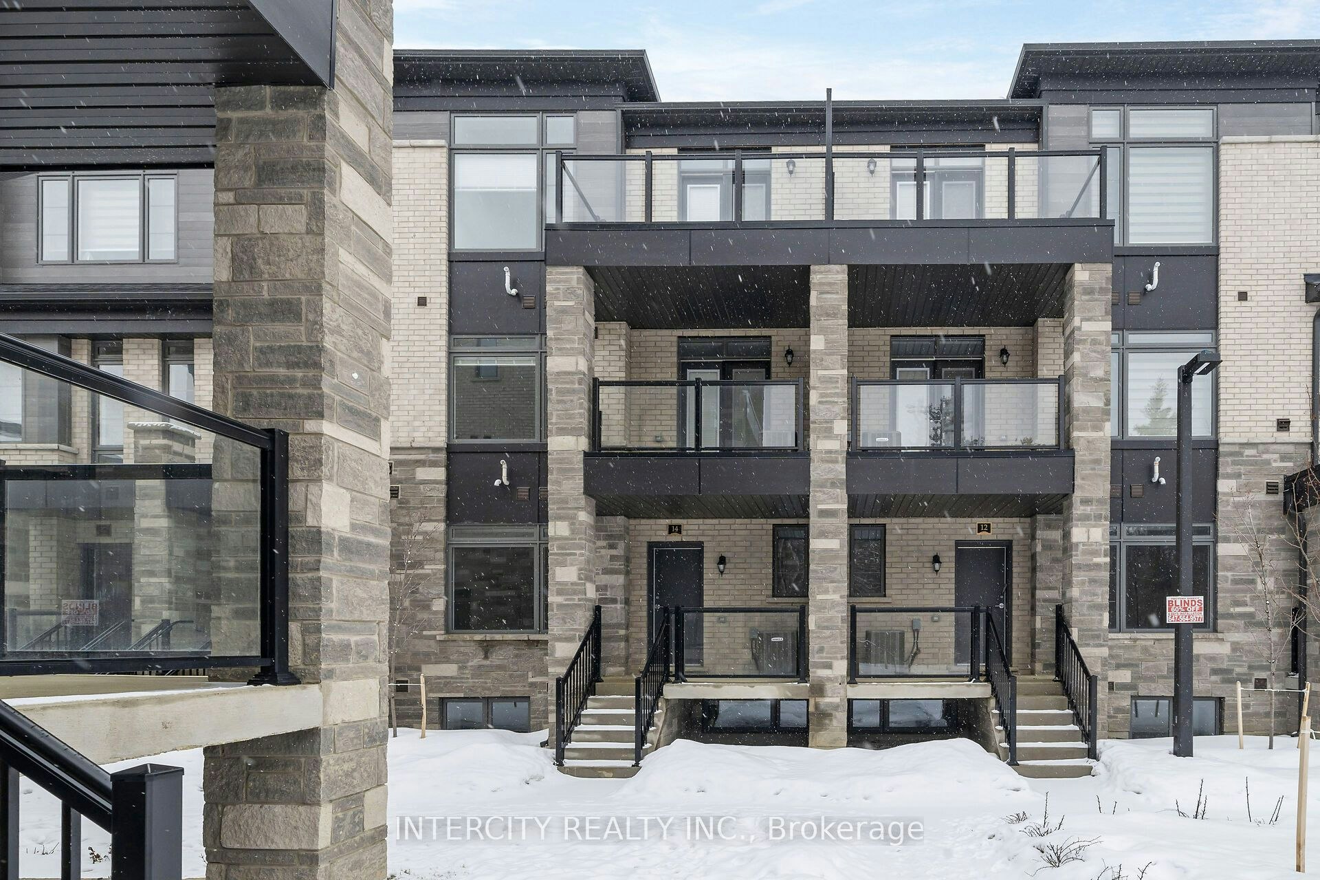 14 Savvy Lane, Caledon, ON, L7C 1Z9