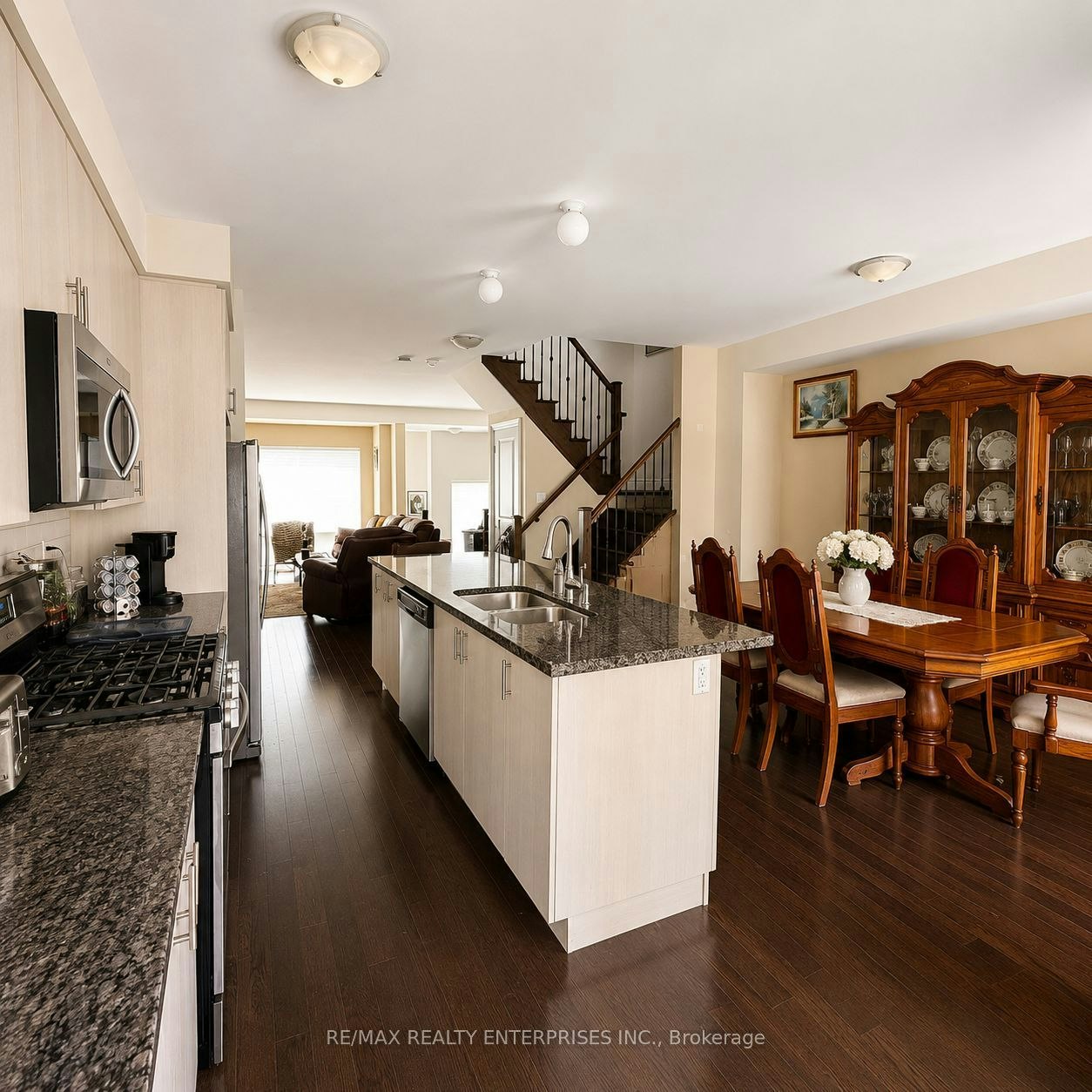 49 Pony Farm Drive, Toronto, ON, M9R 0B3 - 4