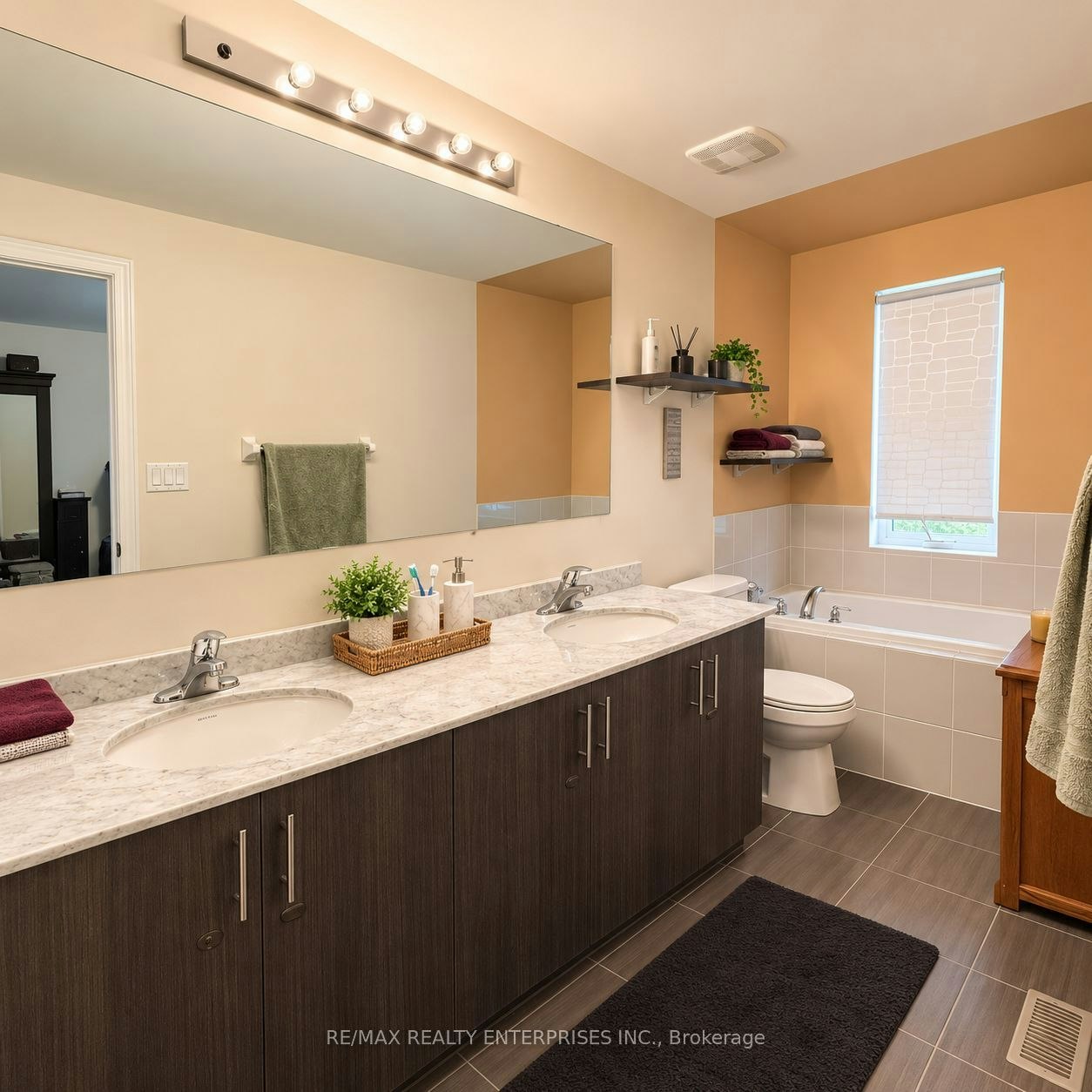 49 Pony Farm Drive, Toronto, ON, M9R 0B3 - 8