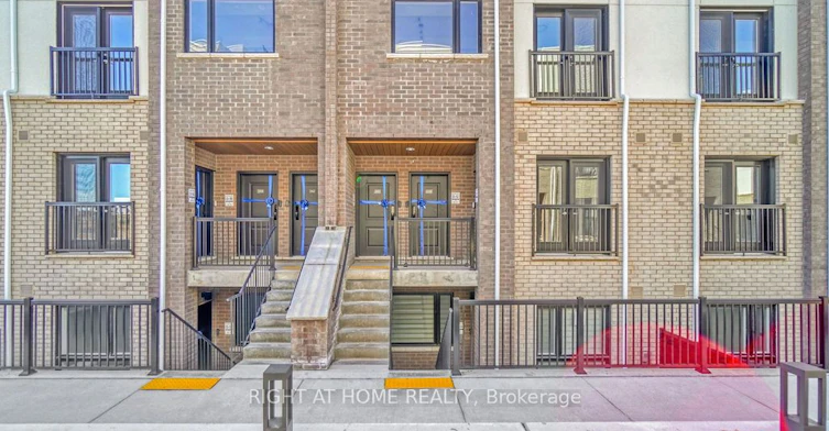 220-349 Wheat Boom Drive, Oakville, ON, L6H 7X5 - 2