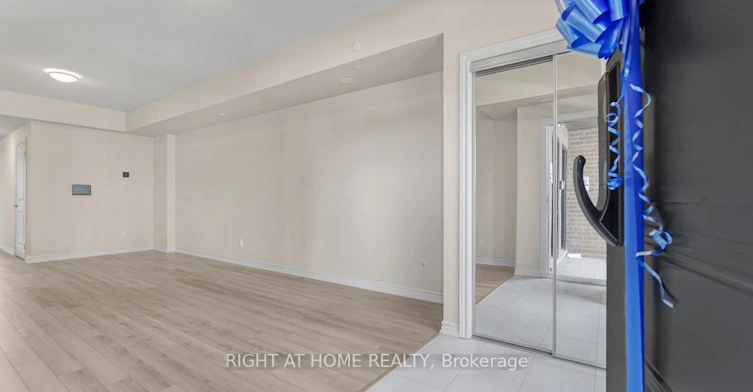 220-349 Wheat Boom Drive, Oakville, ON, L6H 7X5 - 5