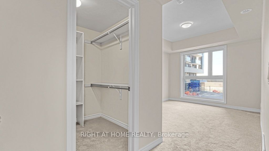 220-349 Wheat Boom Drive, Oakville, ON, L6H 7X5 - 21