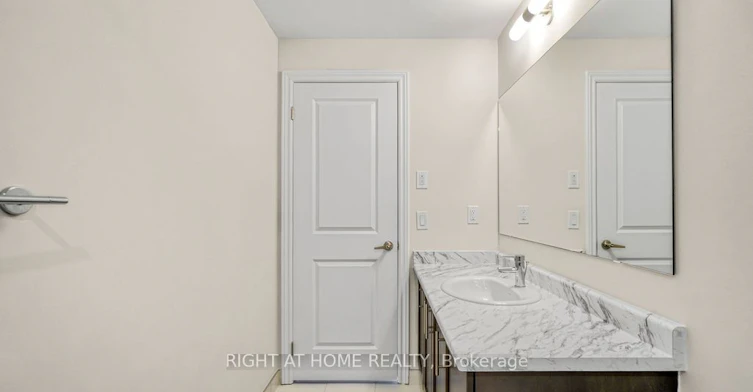220-349 Wheat Boom Drive, Oakville, ON, L6H 7X5 - 26