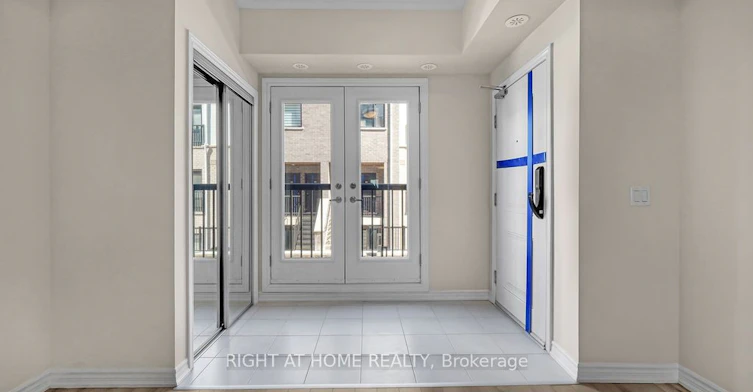 220-349 Wheat Boom Drive, Oakville, ON, L6H 7X5 - 6