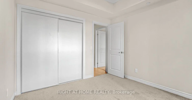 220-349 Wheat Boom Drive, Oakville, ON, L6H 7X5 - 18