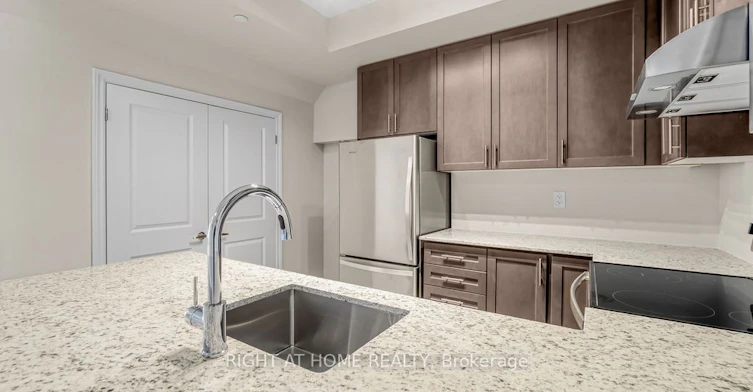 220-349 Wheat Boom Drive, Oakville, ON, L6H 7X5 - 15