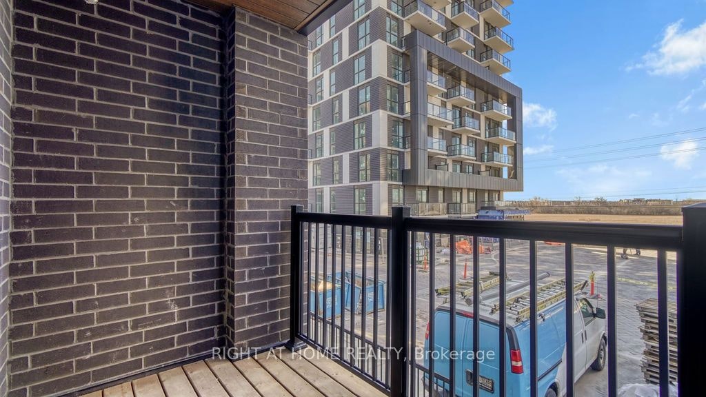 220-349 Wheat Boom Drive, Oakville, ON, L6H 7X5 - 20