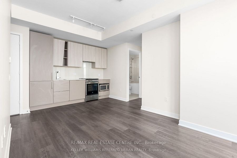 5701-3900 Confederation Parkway, Mississauga, ON, L5B 0M3 - 10