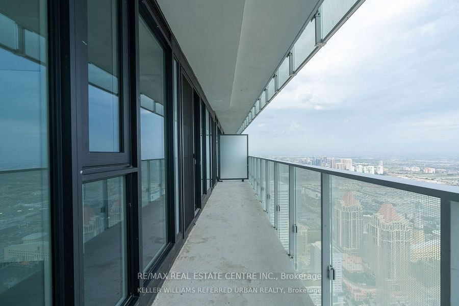 5701-3900 Confederation Parkway, Mississauga, ON, L5B 0M3 - 18