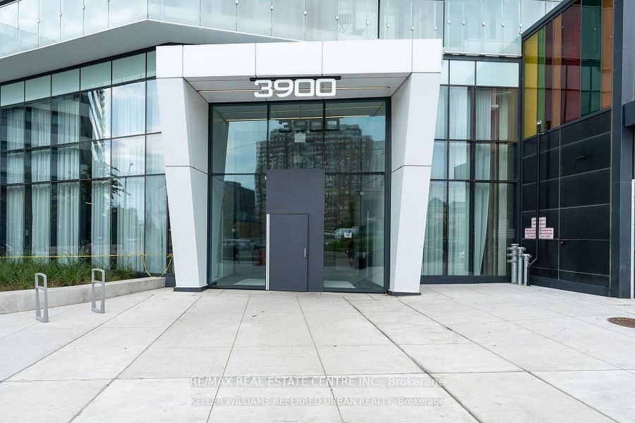 5701-3900 Confederation Parkway, Mississauga, ON, L5B 0M3 - 2
