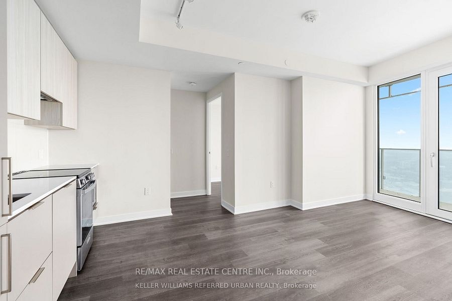 5701-3900 Confederation Parkway, Mississauga, ON, L5B 0M3 - 5
