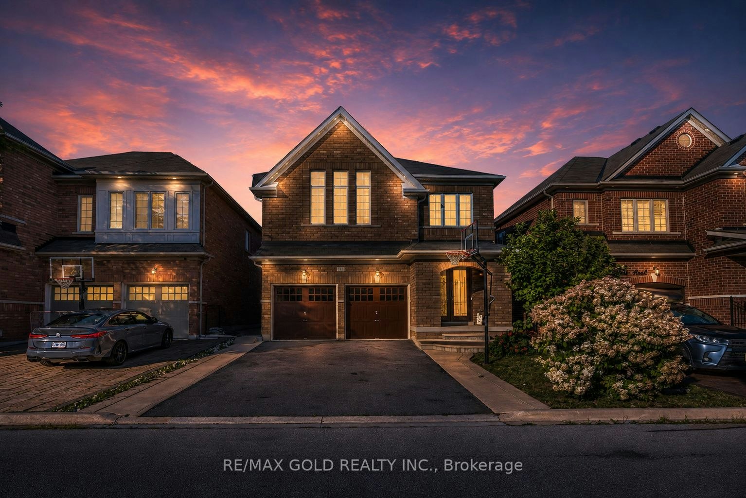 19 Bellcrest Road, Brampton, ON, L6Y 2M7