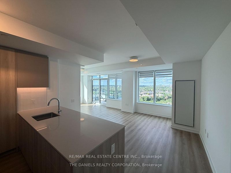 906-2485 Eglinton Avenue W, Mississauga, ON, L5M 2T1 - 6