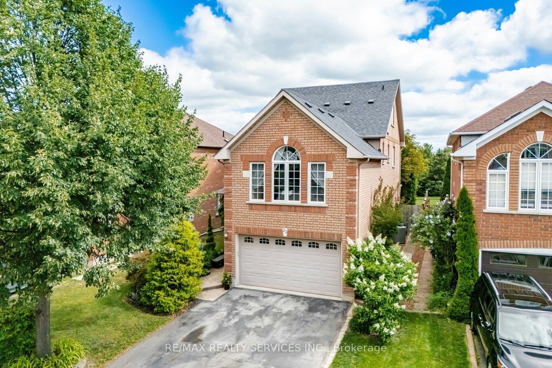 23 Swansea Meadows Drive, Brampton, ON, L7A 2C5