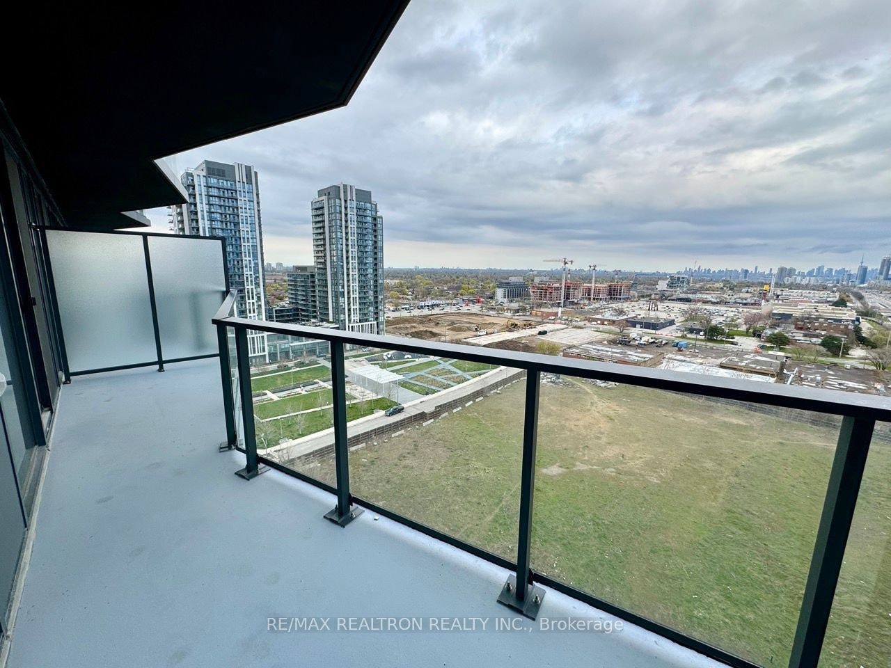 1406-36 Zorra Street, Toronto, ON, M8Z 4Z7 - 10