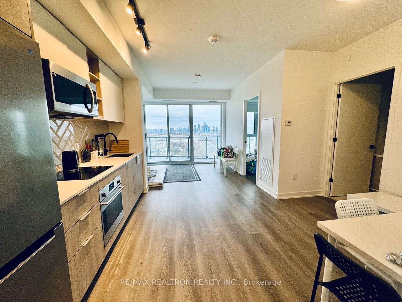 1406-36 Zorra Street, Toronto, ON, M8Z 4Z7 - 3