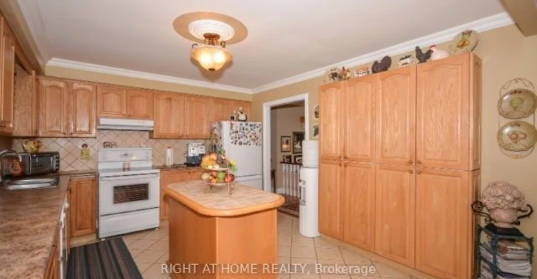 12175 Chinguacousy Road, Caledon, ON, L7C 3H1 - 4