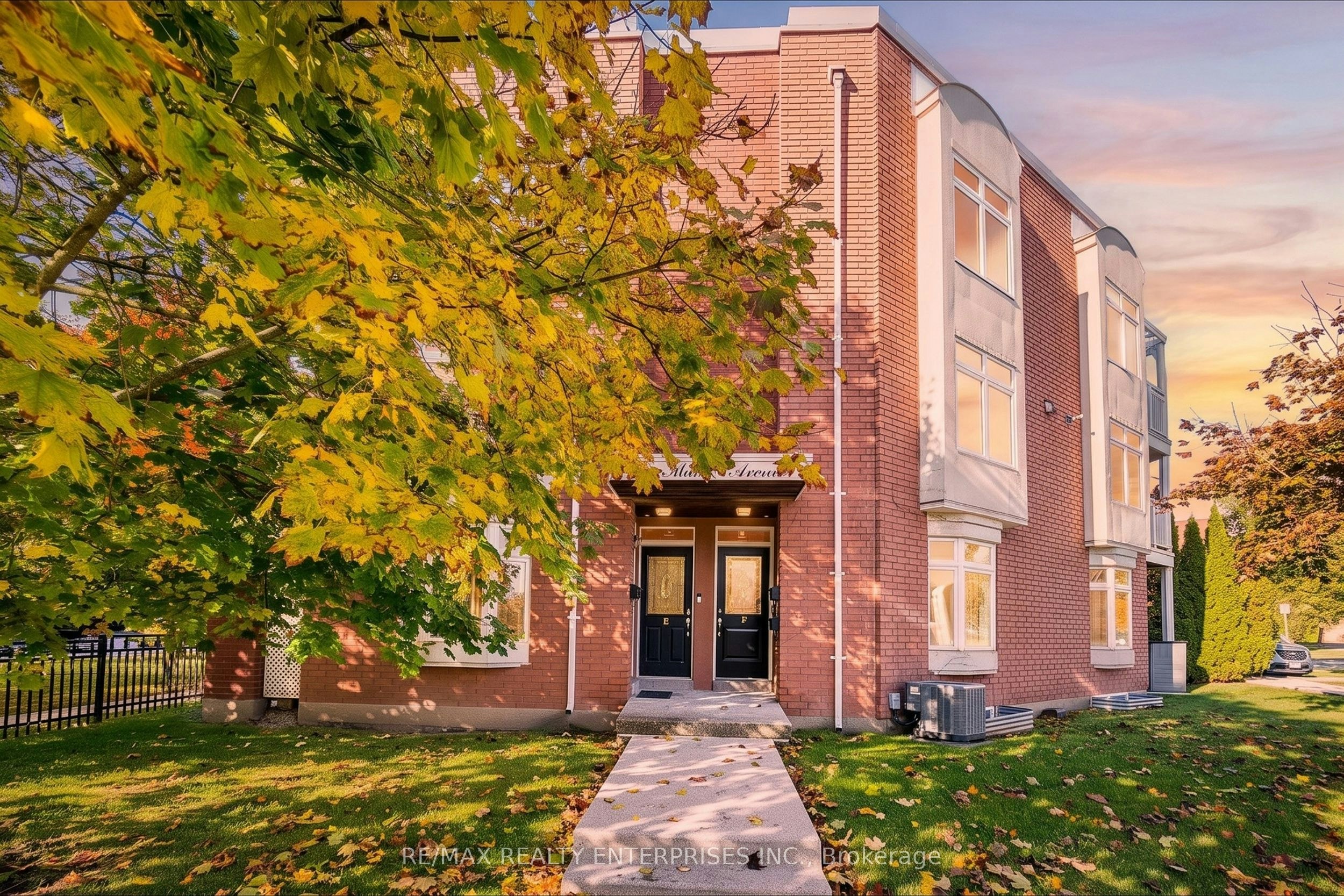 Unit E-2386 Munn's Avenue, Oakville, ON, L6H 6G9
