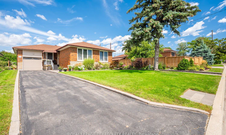 120 Falstaff Avenue