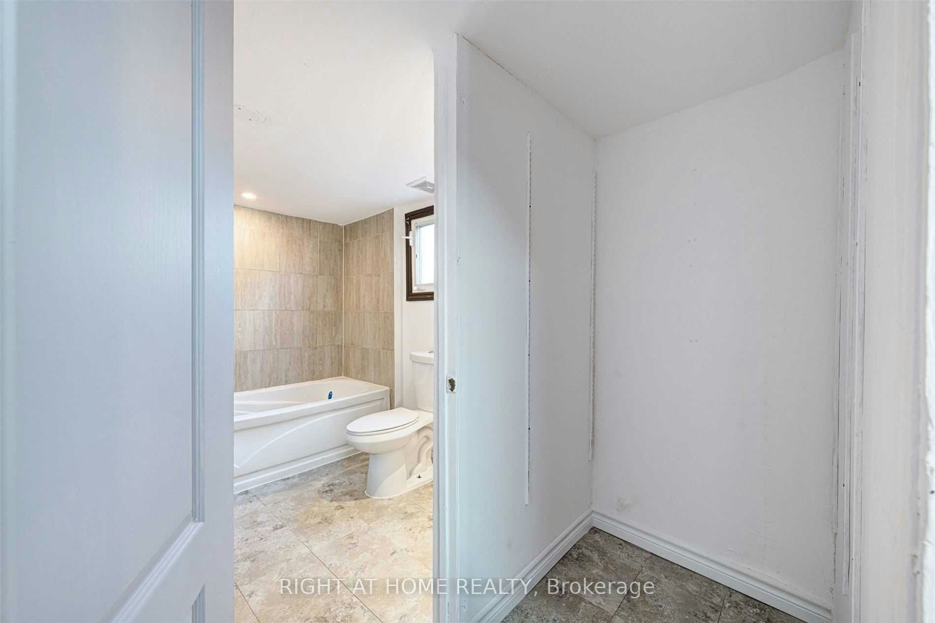 Main Fl-5 William Street, Brampton, ON, L6V 1L3 - 18