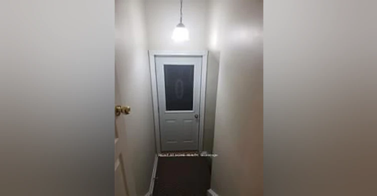 Bsmt-14 Alhart Drive, Toronto, ON, M9V 2M9 - 3