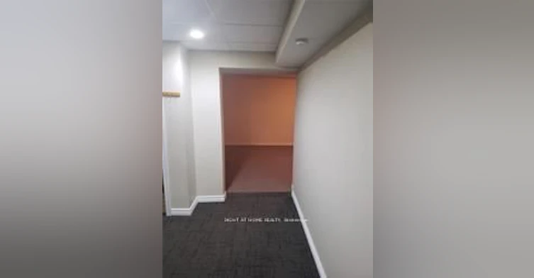 Bsmt-14 Alhart Drive, Toronto, ON, M9V 2M9 - 5